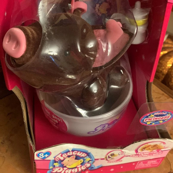 Toy Teck Teacup Piggies Talking Pig & 2 Fashion pack Outfits NEW - Picture 4 of 5